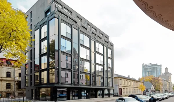 Baznīcas street 18
